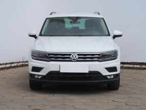 Volkswagen Tiguan - 2018
