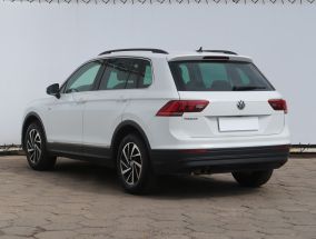 Volkswagen Tiguan - 2018