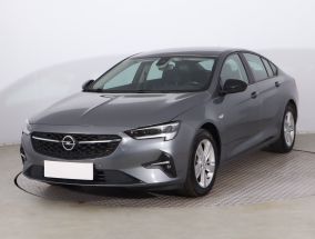 Opel Insignia - 2021
