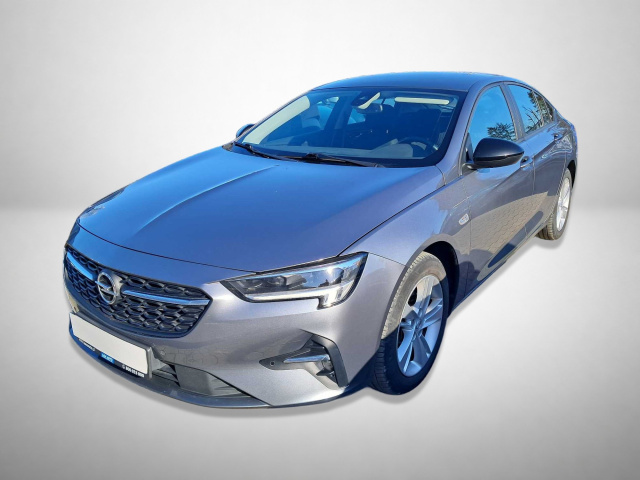 Opel Insignia 2021