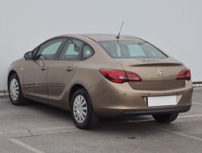 Opel Astra - 2014