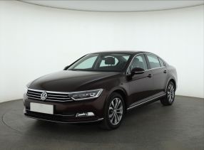 Volkswagen Passat - 2016