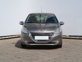 Peugeot 208 - 2014