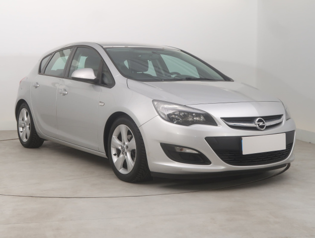 Opel Astra 2013