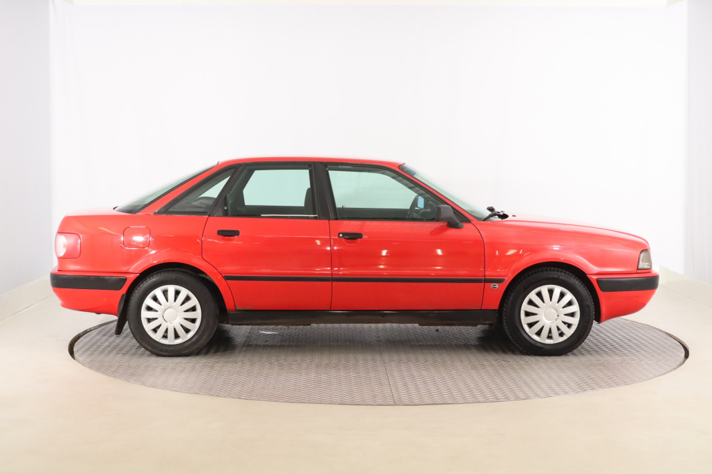 Audi 80