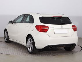 Mercedes-Benz A - 2013