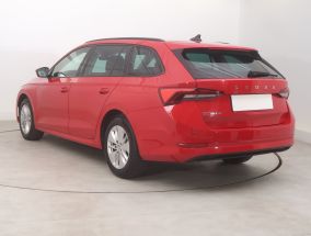 Škoda Octavia - 2023