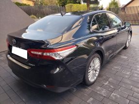 Toyota Camry - 2019