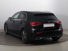 Mercedes-Benz A - 2022