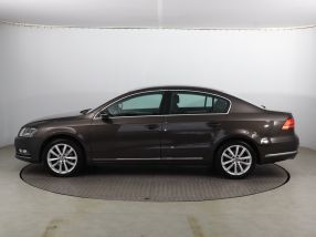 Volkswagen Passat - 2014