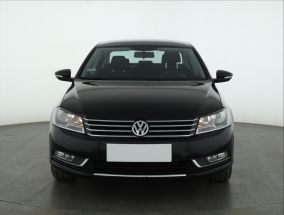 Volkswagen Passat - 2014