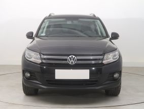 Volkswagen Tiguan - 2012