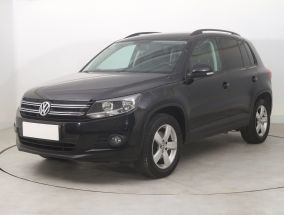 Volkswagen Tiguan - 2012