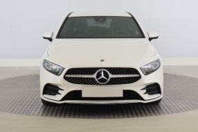 Mercedes-Benz A - 2022
