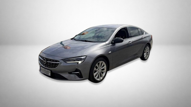 Opel Insignia 2021