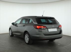 Opel Astra - 2017