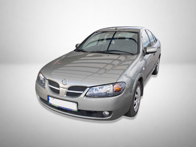 Nissan Almera 2005