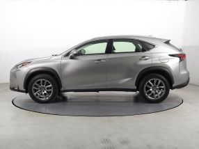 Lexus NX - 2015