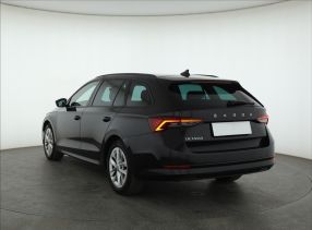 Škoda Octavia - 2021