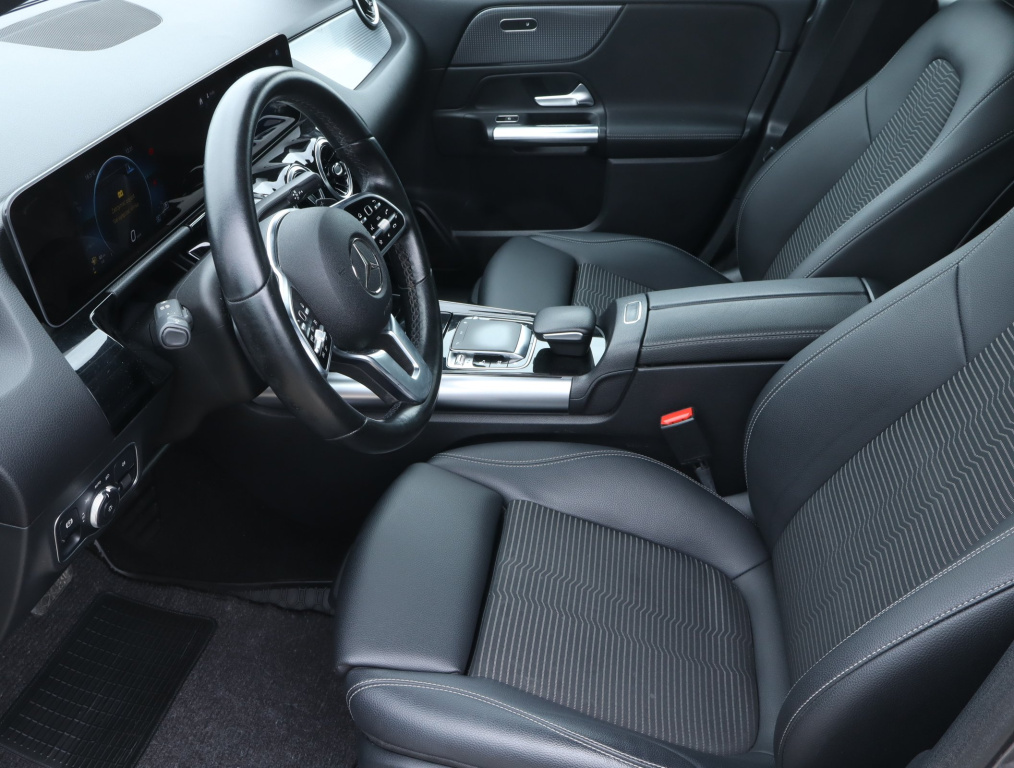 Mercedes-Benz B