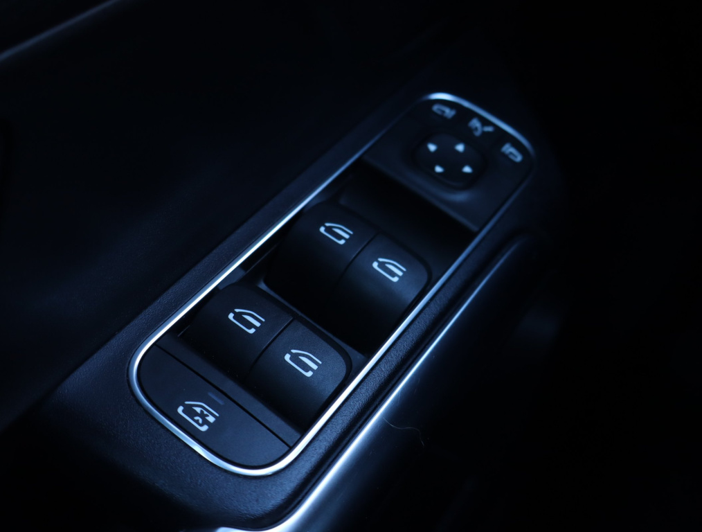 Mercedes-Benz B