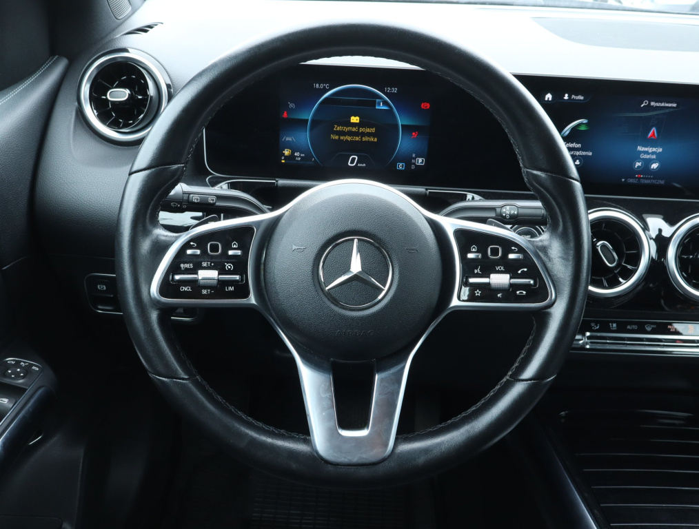 Mercedes-Benz B