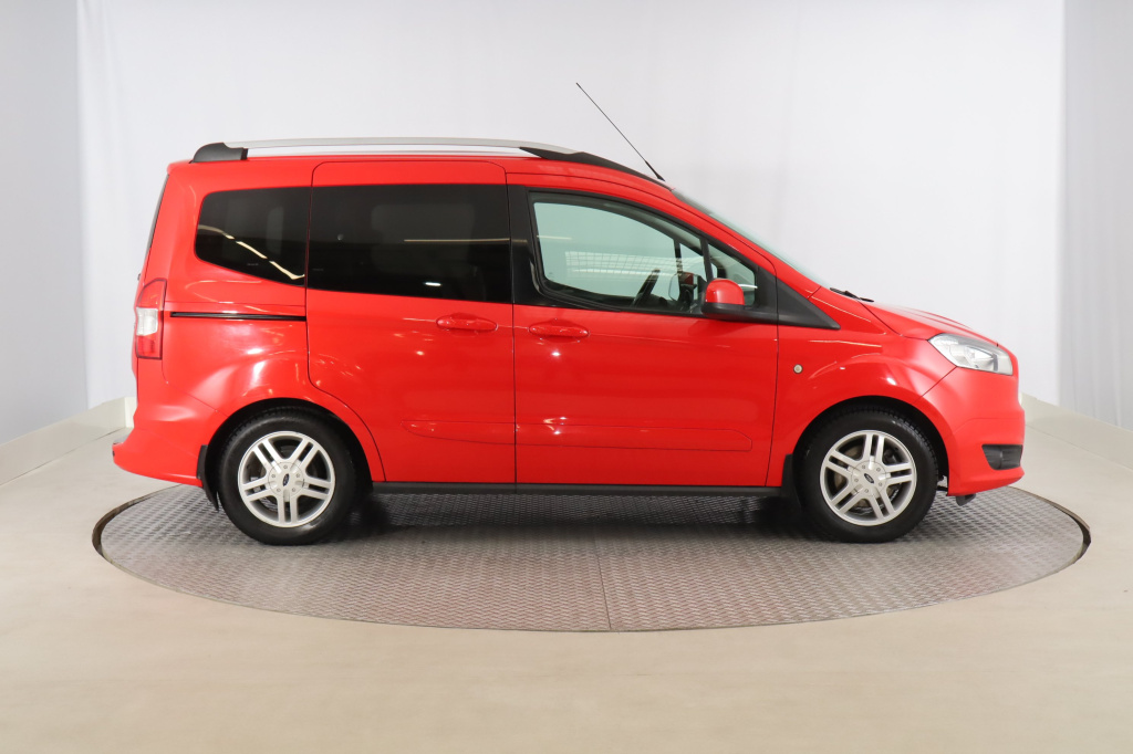 Ford Tourneo Courier
