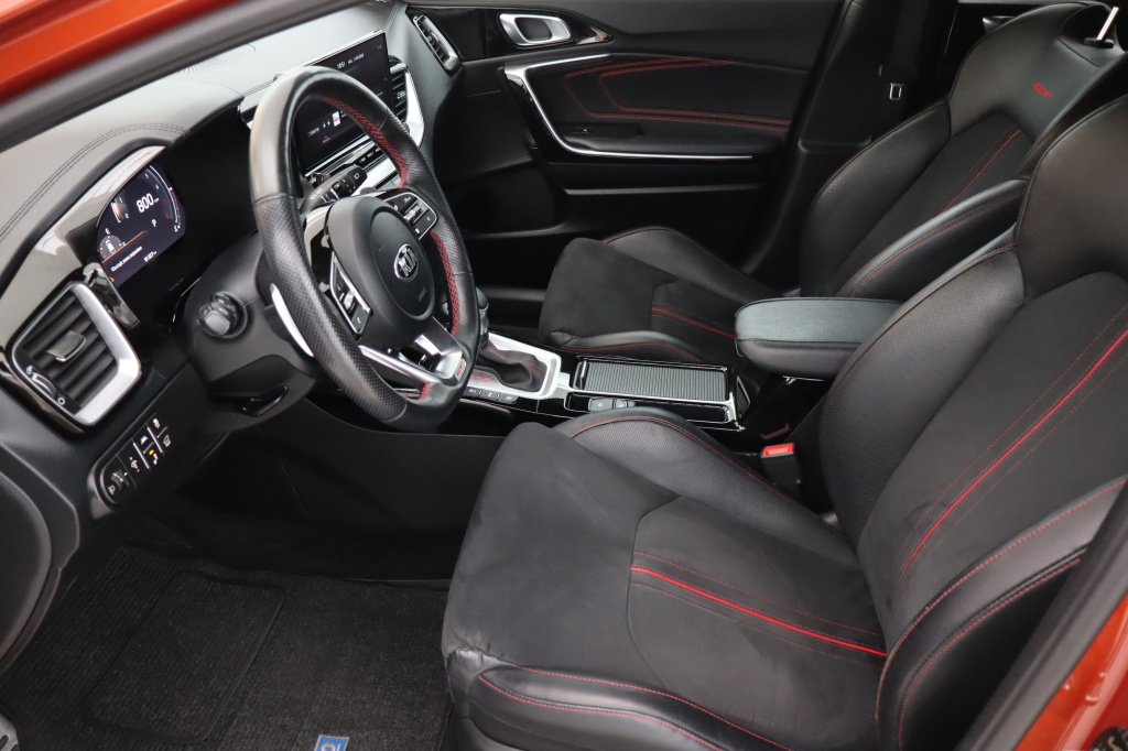 Kia ProCeed