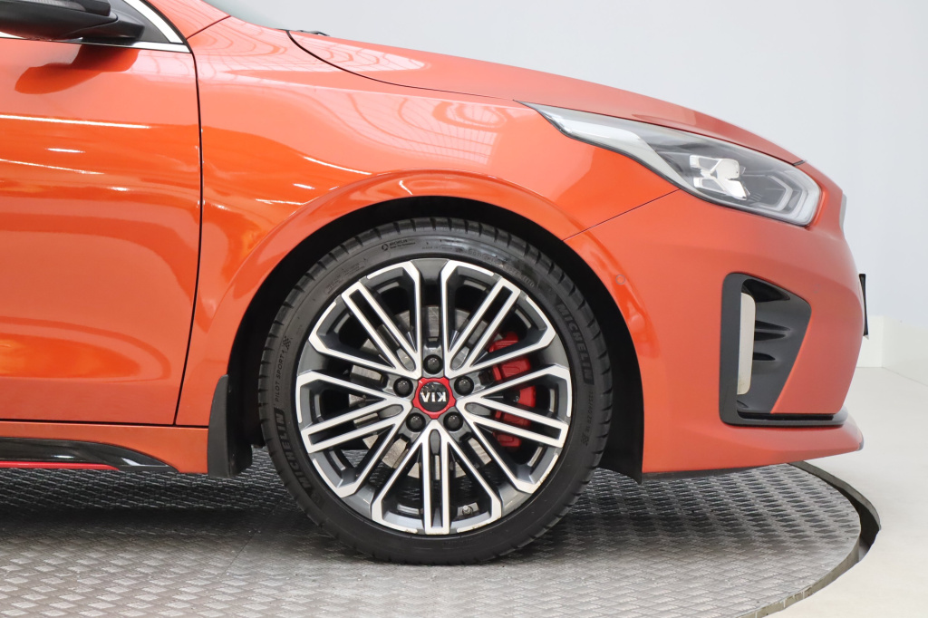 Kia ProCeed