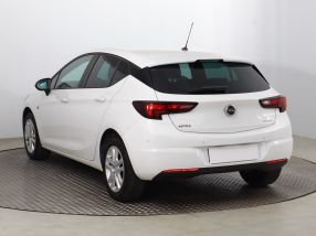 Opel Astra - 2016