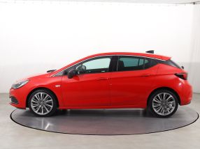 Opel Astra - 2018
