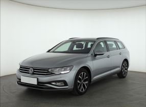Volkswagen Passat - 2022
