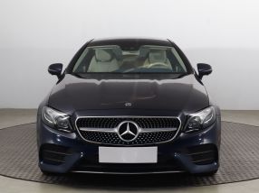 Mercedes-Benz E - 2019
