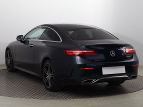 Mercedes-Benz E - 2019