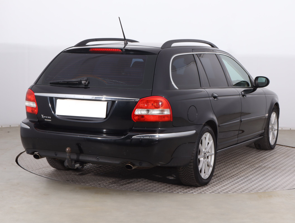 Jaguar X-Type