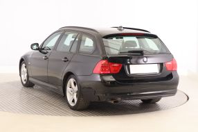 BMW 3 - 2012