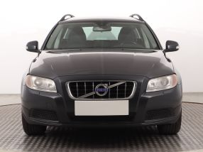 Volvo V70 - 2010
