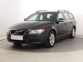 Volvo V70 - 2010