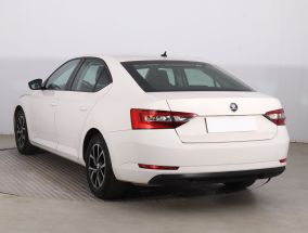 Skoda Superb - 2019