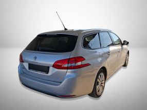 Peugeot 308 - 2016