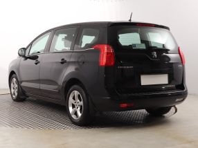 Peugeot 5008 - 2010