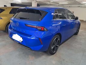 Opel Astra - 2022