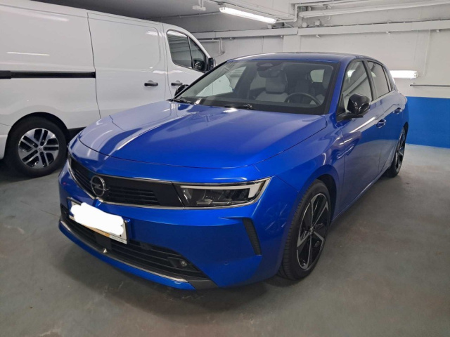 Opel Astra 2022