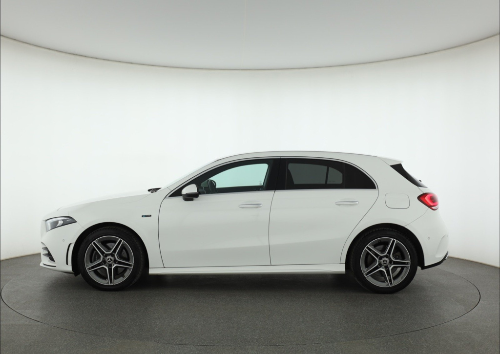 Mercedes-Benz A