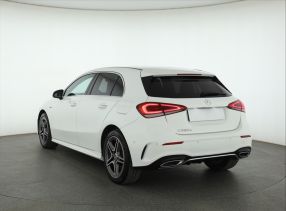 Mercedes-Benz A - 2020