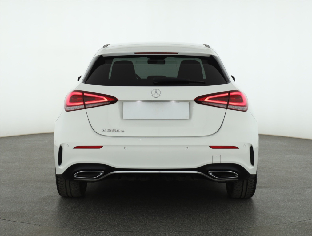 Mercedes-Benz A