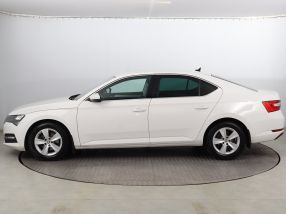 Škoda Superb - 2019