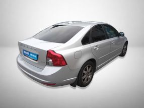 Volvo S40 - 2012
