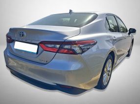 Toyota Camry - 2021