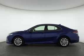 Toyota Camry - 2023